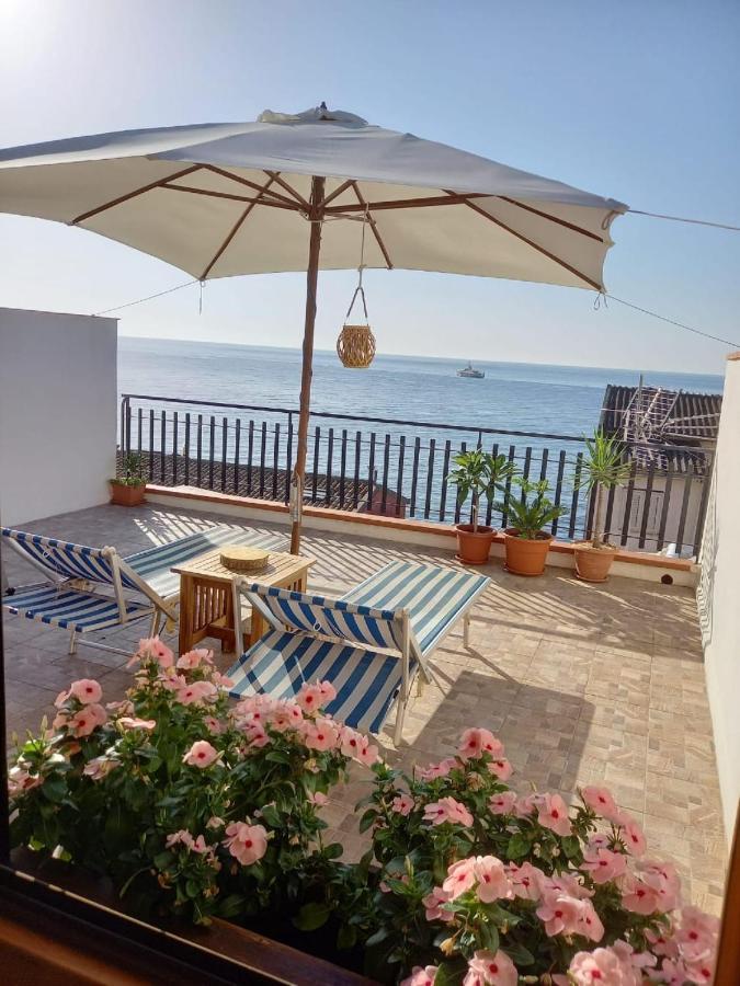 Paradise Villa Giardini Naxos Exterior photo